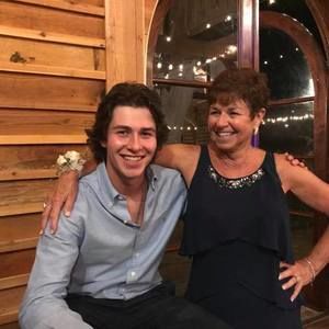 Meet your Posher, Austin